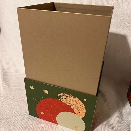 Wine box like new or for storage