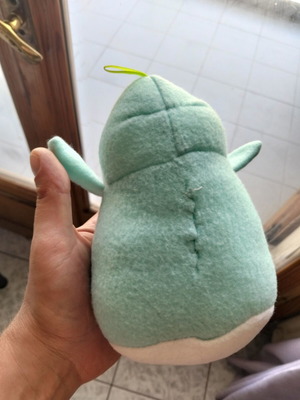 Plush penguin like new