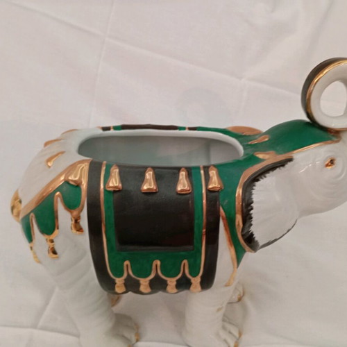 Vintage Mito di Tridello Elephant Italian Porcelain like new with removable crown