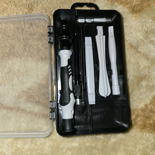 Screwdriver set 115-1 like new for mobile repairs
