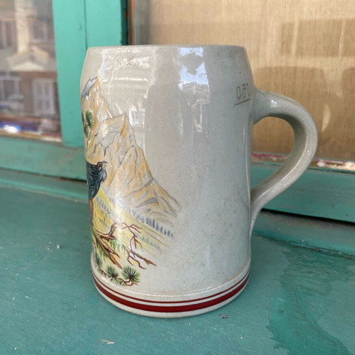 Collectible ceramic hunter's mug like new, 0.5 liter capacity