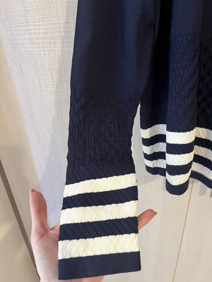 Leonard's women's cardigan like new, blue navy with white details, size M