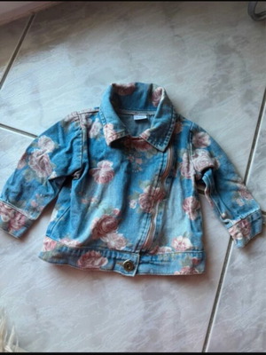 Denim jacket for girl 9-12 months like new