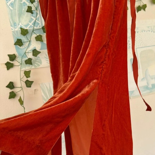 Midi velvet skirt H&M like new, orange-red with slits size M