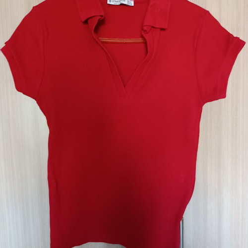 Stradivarius blouse size S red like new