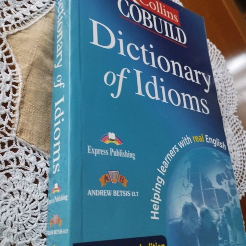Collins COBUILD Dictionary of Idioms second edition 2002 like new