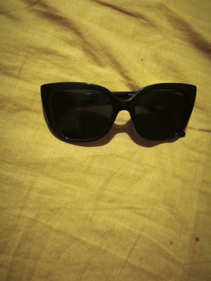 Vogue sunglasses used black lenses in poor condition, frame only
