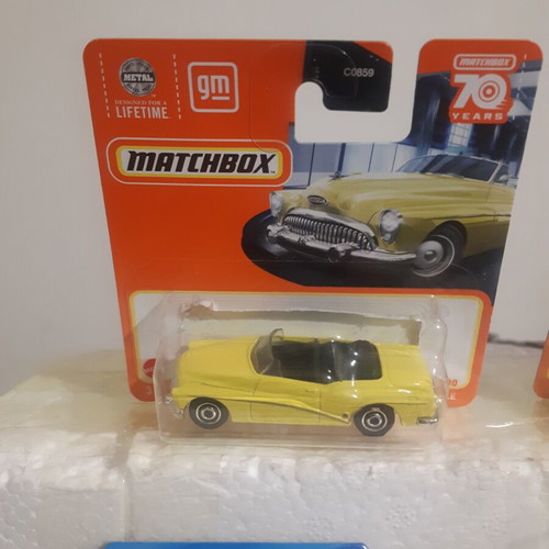Classic American Toy Cars set of 7, new with wall case