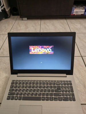 Lenovo Ideapad 81D6 330-15AST laptop AMD A6-9225 4GB RAM 256GB SSD 15.6"