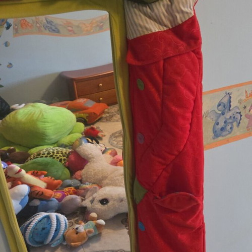 Children's mirror with crocodile design, 90cm height, 45cm width