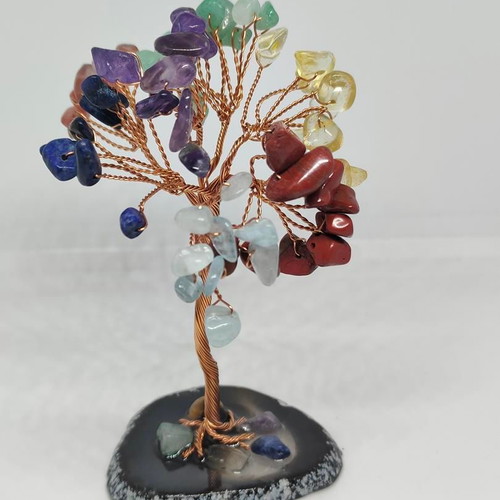 7 Chakra Tree with Semi-Precious Stones and Agate Base like new