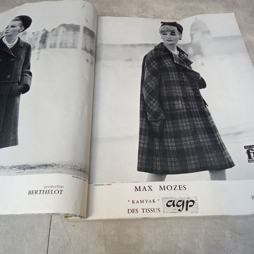 Fashion Guide Model Mannequin 1960s book used