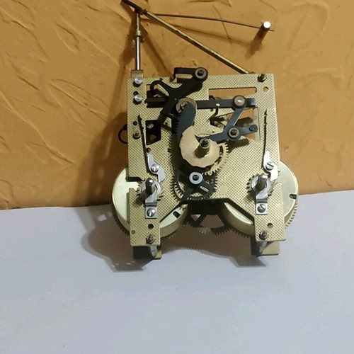 ODO wall clock mechanism like new
