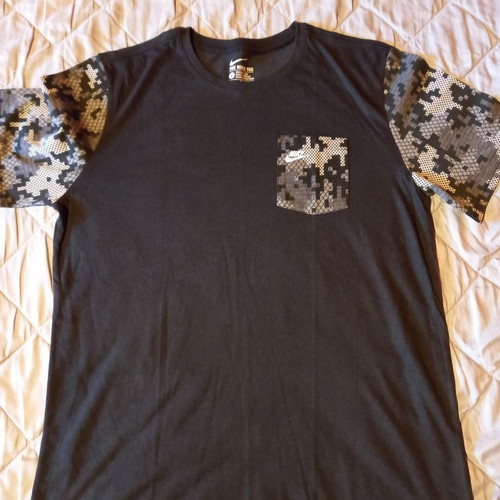 Nike Tee Men's T-shirt L used, black
