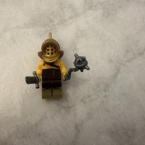 Gladiator figure like new with weapons