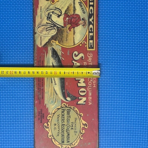 Vintage metal sign Bicycle Brand Salmon retro wall decoration