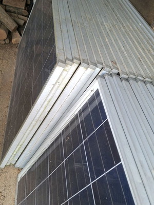 Πάνελ 240 watt γερμανικά σαν καινούργια, πακέτο 30 κομματιών