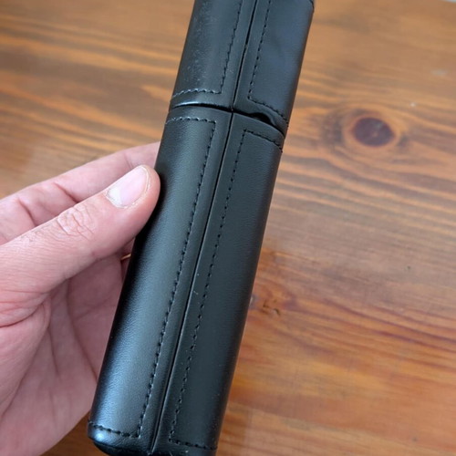 Chivas leather cigar case like new, 17 cm