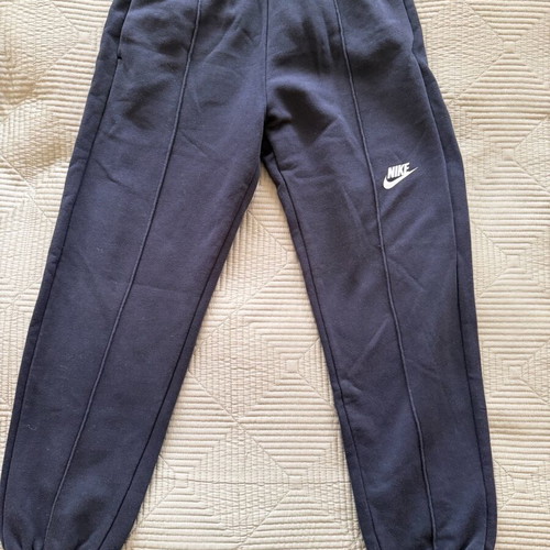Nike girls' relaxed fit sweatpants size S like new, black