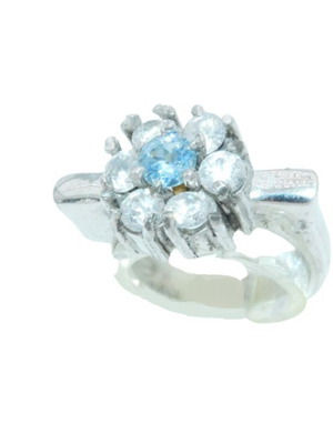 Ασημένιο δαχτυλίδι με ζιργκόν six white & one light blue