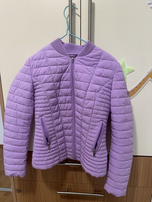 Guess lightweight purple jacket, size S