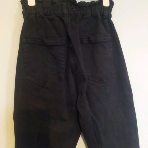 Black high-waisted mommy's fit jeans like new