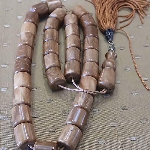 Kouk Worry Beads from Brazilian Wood like new