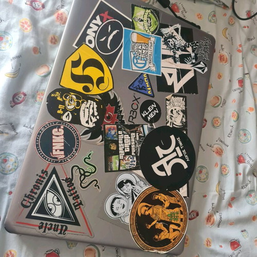 Laptop used with Intel Core i5, 15.6", 4GB RAM, 500GB SSD, Windows