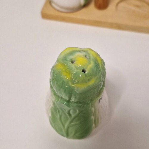 Vintage salt and pepper set with wooden base new, 5 sets