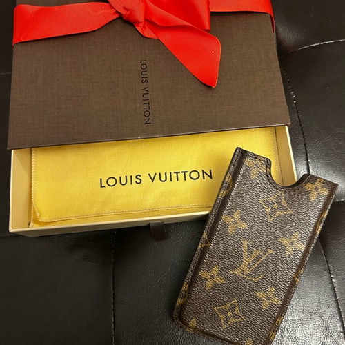Louis Vuitton phone case new