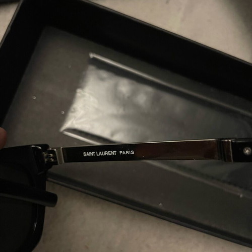 Saint Laurent sunglasses like new, black SL582 001
