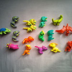 Kinder Joy Jurassic World new figures set of 18 pieces