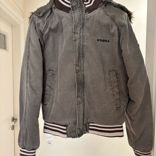 Set of 3 jackets like new, 2 O’Neill and 1 Diesel, gray