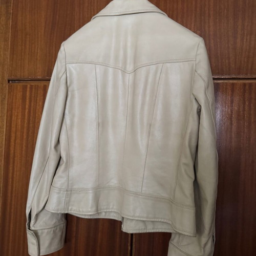 Leather beige mid-length jacket like new
