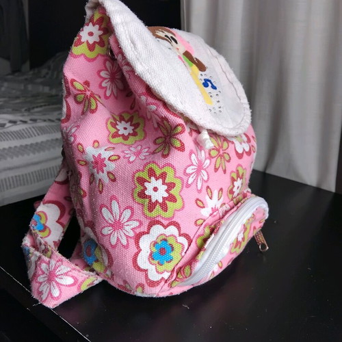 Children's backpack like new, fabric pink multicolor