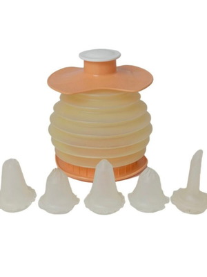 Tupperware 450ml Bake-to-Basics Squeeze Cornet with 5 Decorating Tips