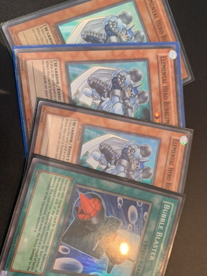 E Hero Bundle Yu-Gi-Oh! Cards like new, vintage