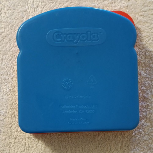 Crayola Kids' Sandwich Container new, 12x12.5x4 cm