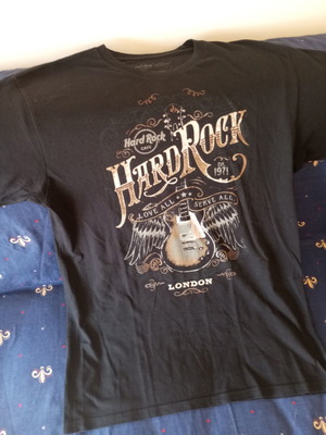 Hard Rock Cafe London T-shirt like new, size large, black