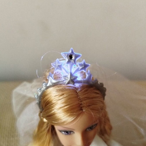 Barbie Rapunzel's Wedding doll like new with light mechanism
