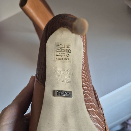 Buffalo ankle boots size 39 like new, brown leather, 10 cm heel
