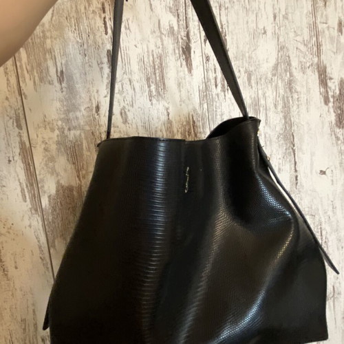 Beverly Hills Polo Club Black Textured Shoulder Tote Bag like new