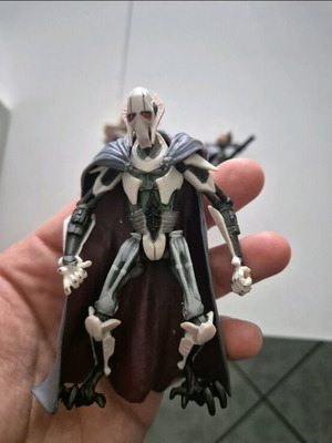 General Grievous 15cm like new without lightsabers, 2006
