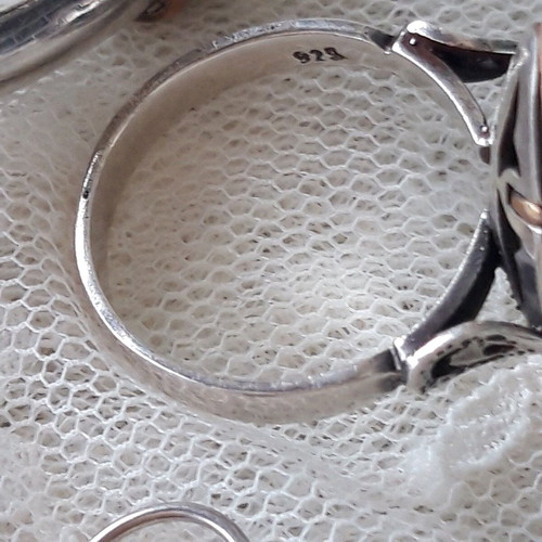 Silver vintage jewelry set used with green details
