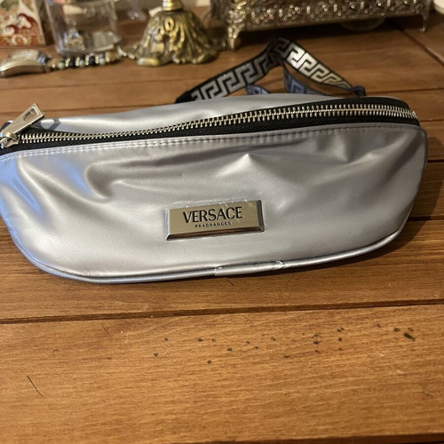 Banana waist bag new, silver