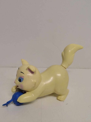 Cat figure like new