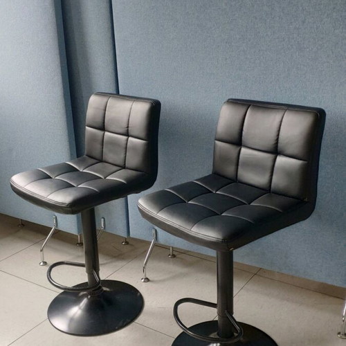 Bar stools like new, set of 2 pieces