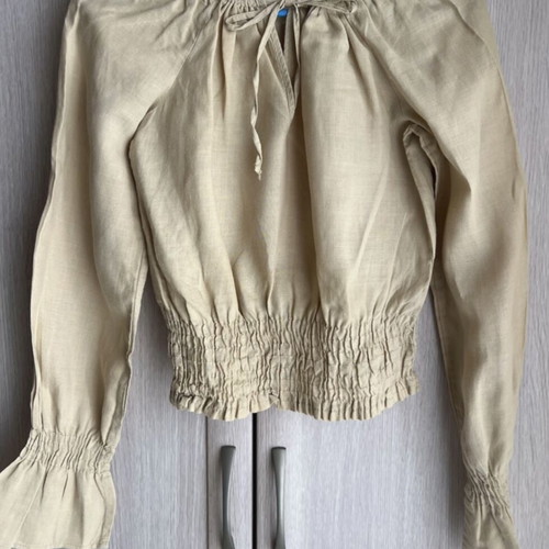 Benetton linen shirt small like new, beige