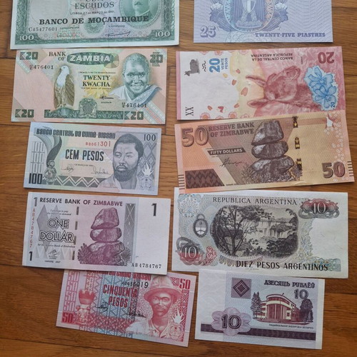 Banknotes used, set of 50 from around the world