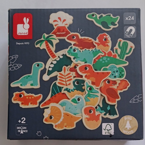 Janod Dino magnetic set for children aged 2 and up, new